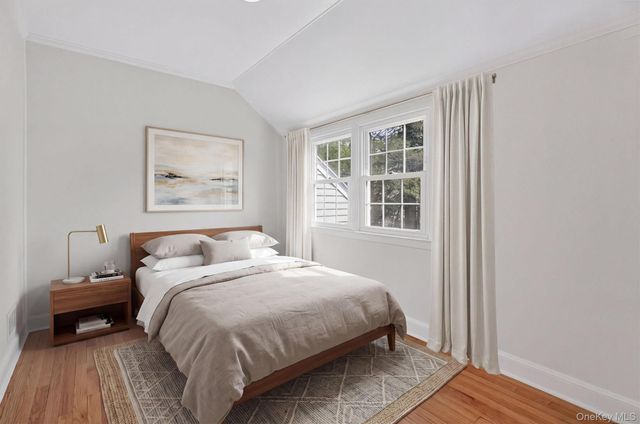 64 Beech Street W, White Plains, NY 10604
