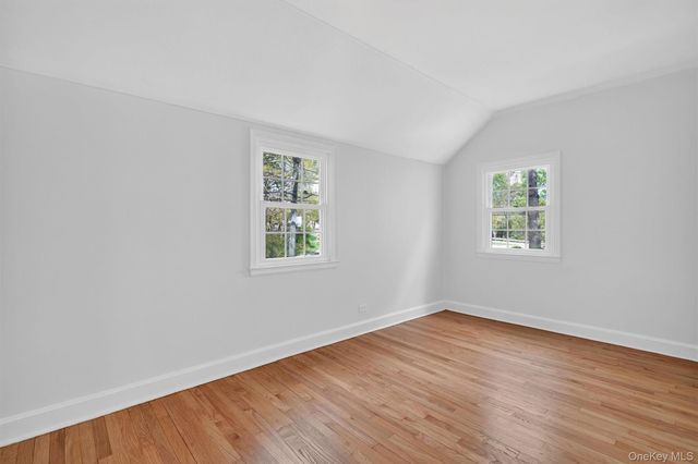 64 Beech Street W, White Plains, NY 10604