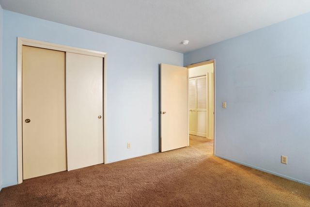 5071 Moss Creek Cir, Stockton, CA 95219