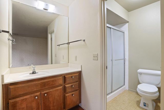 5071 Moss Creek Cir, Stockton, CA 95219