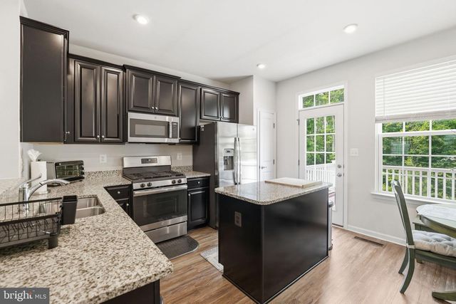 618 STREAMVIEW DR, Fredericksburg, VA 22405