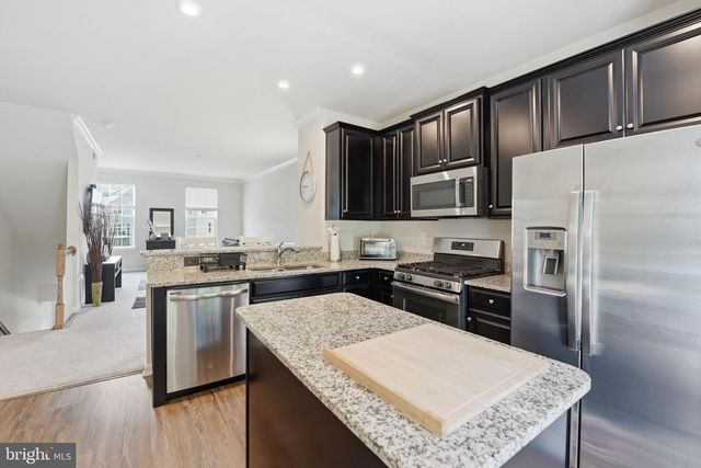 618 STREAMVIEW DR, Fredericksburg, VA 22405