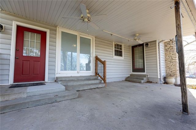 4900 Norwood Court, Kansas City, MO 64133