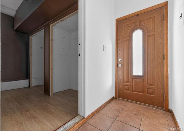 94 JOLINE Avenue, Staten Island, NY 10307