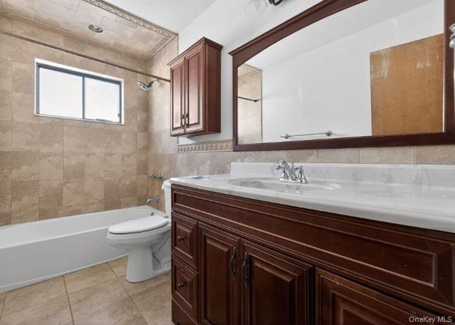 94 JOLINE Avenue, Staten Island, NY 10307