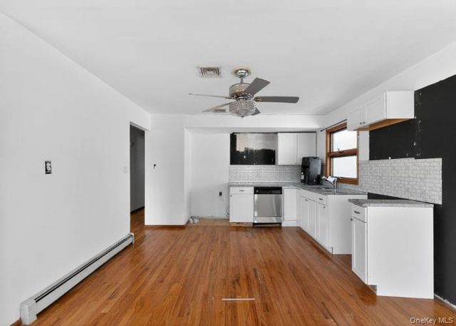 94 JOLINE Avenue, Staten Island, NY 10307