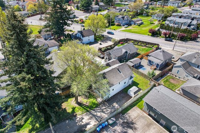 2085 Cottage Place, Ferndale, WA 98248