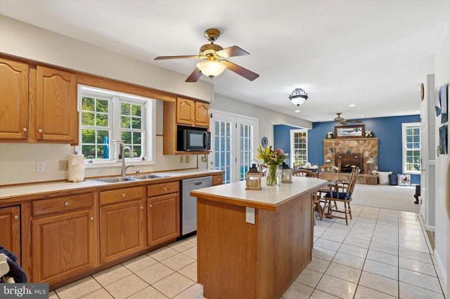 1060 KIRK RD, Garnet Valley, PA 19060
