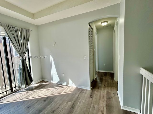 607 NE 35th Ave 607, Homestead, FL 33033