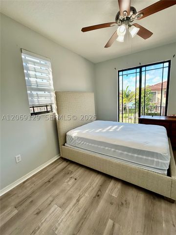 607 NE 35th Ave 607, Homestead, FL 33033