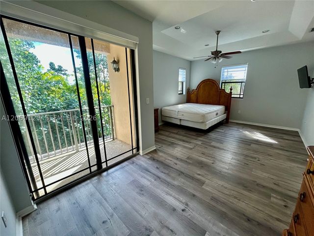 607 NE 35th Ave 607, Homestead, FL 33033