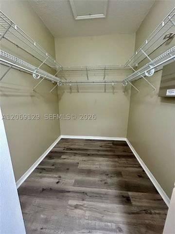607 NE 35th Ave 607, Homestead, FL 33033