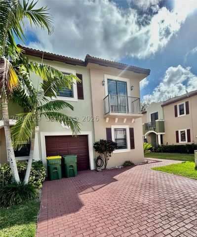 607 NE 35th Ave 607, Homestead, FL 33033