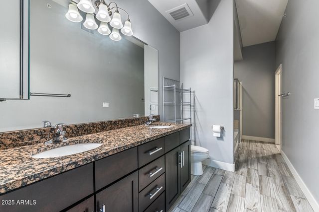 945 E PLAYA DEL NORTE Drive 1008, Tempe, AZ 85288