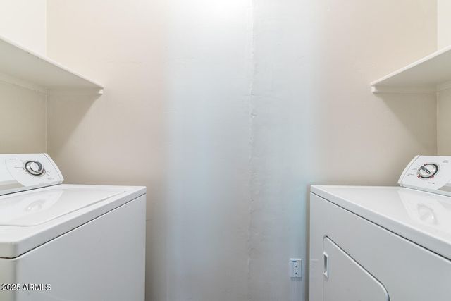 945 E PLAYA DEL NORTE Drive 1008, Tempe, AZ 85288