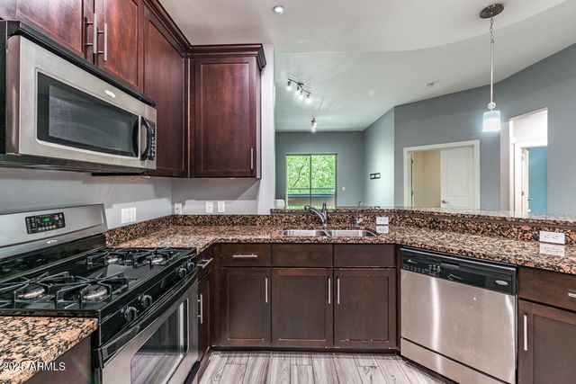 945 E PLAYA DEL NORTE Drive 1008, Tempe, AZ 85288