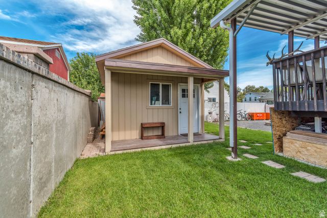 3706 W CHRISTY HILL WAY, Taylorsville, UT 84129