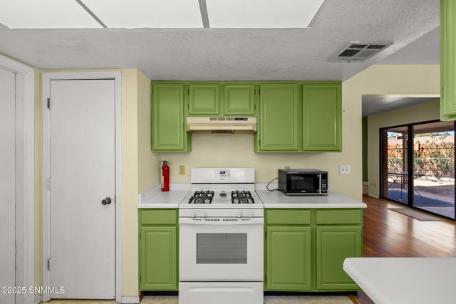 2015 Tyre Circle, Las Cruces, NM 88001