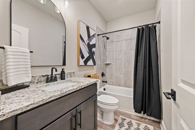 7621 Duck Bay Road, Fort Worth, TX 76120