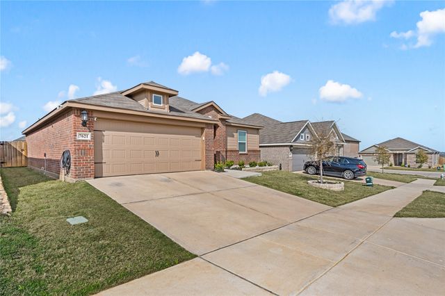 7621 Duck Bay Road, Fort Worth, TX 76120