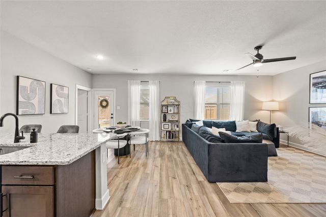 7621 Duck Bay Road, Fort Worth, TX 76120