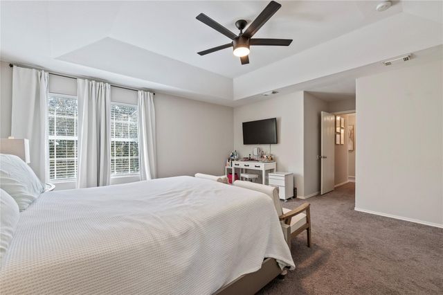 5404 Rio Alamo Street, Rosharon, TX 77583