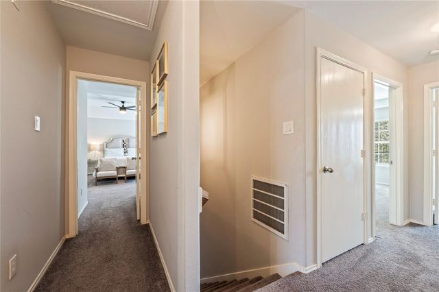 5404 Rio Alamo Street, Rosharon, TX 77583