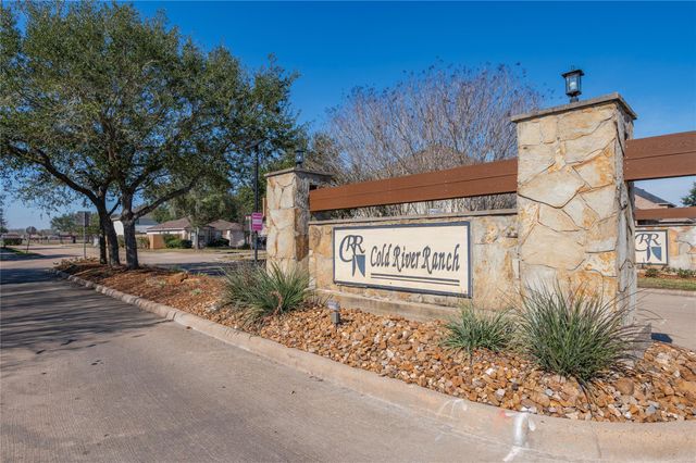 5404 Rio Alamo Street, Rosharon, TX 77583