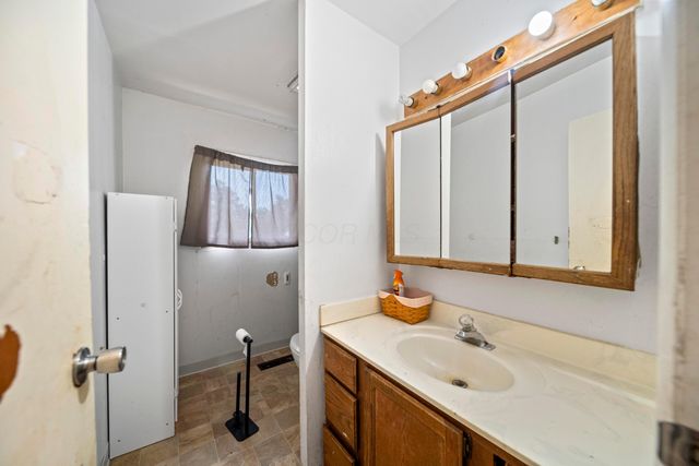 7418 Wollam Avenue, Reynoldsburg, OH 43068