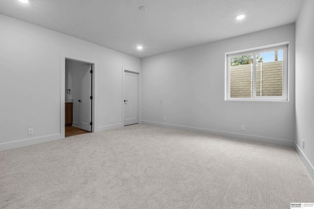 2025 S 56th Street, Omaha, NE 68106
