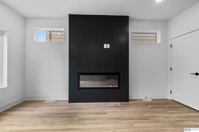 2025 S 56th Street, Omaha, NE 68106