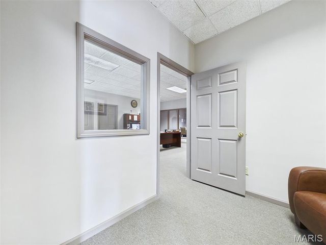 5 Executive Woods Court, Swansea, IL 62226