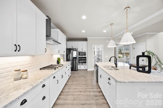 616 Heartland Avenue NE, Concord, NC 28025