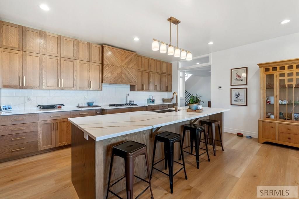 Image 13 of property listing at 956 E 1100 N, Shelley, ID 83274