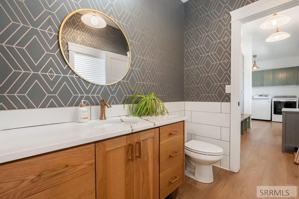 Image 19 of property listing at 956 E 1100 N, Shelley, ID 83274