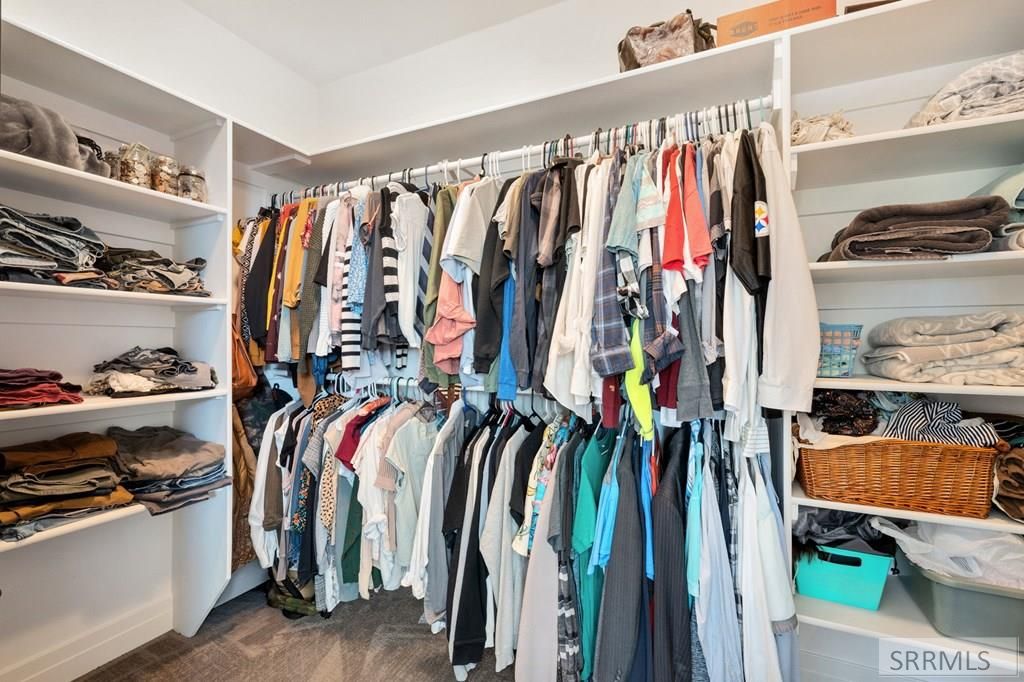 Image 25 of property listing at 956 E 1100 N, Shelley, ID 83274