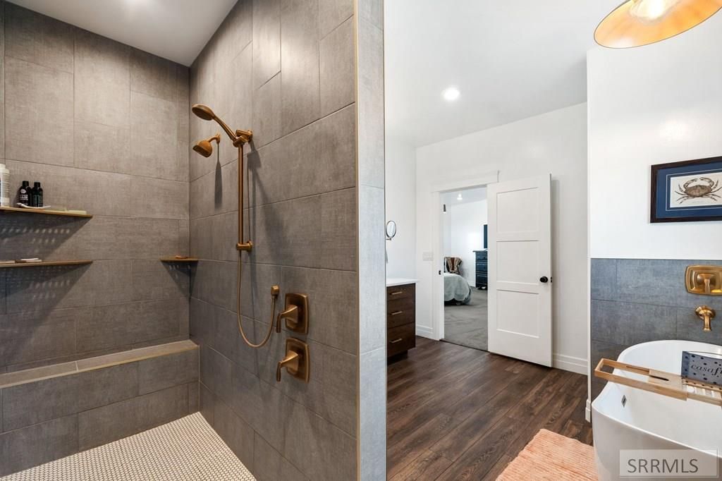 Image 29 of property listing at 956 E 1100 N, Shelley, ID 83274