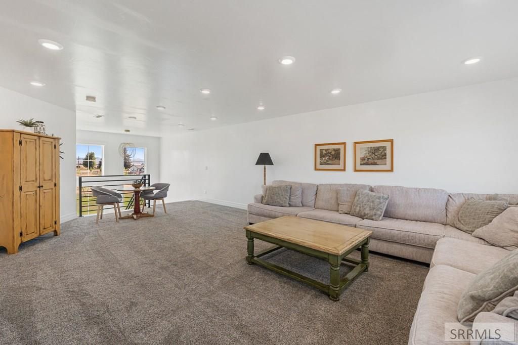 Image 32 of property listing at 956 E 1100 N, Shelley, ID 83274