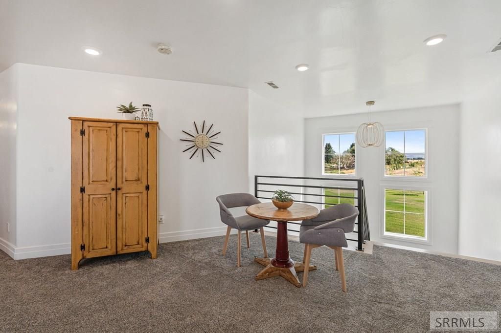 Image 33 of property listing at 956 E 1100 N, Shelley, ID 83274