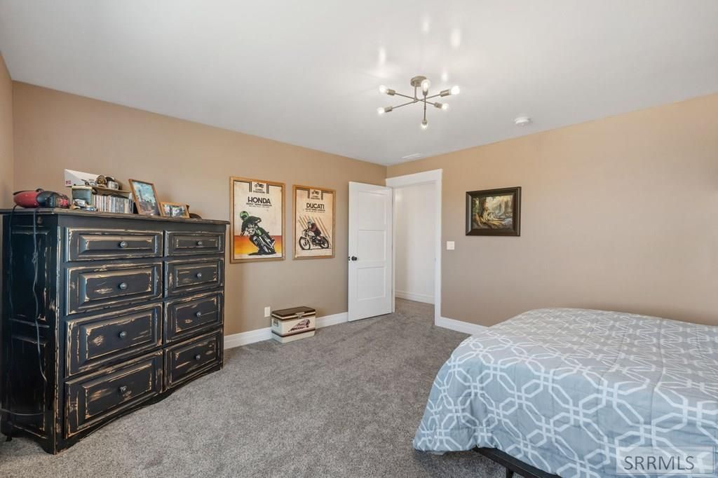 Image 38 of property listing at 956 E 1100 N, Shelley, ID 83274