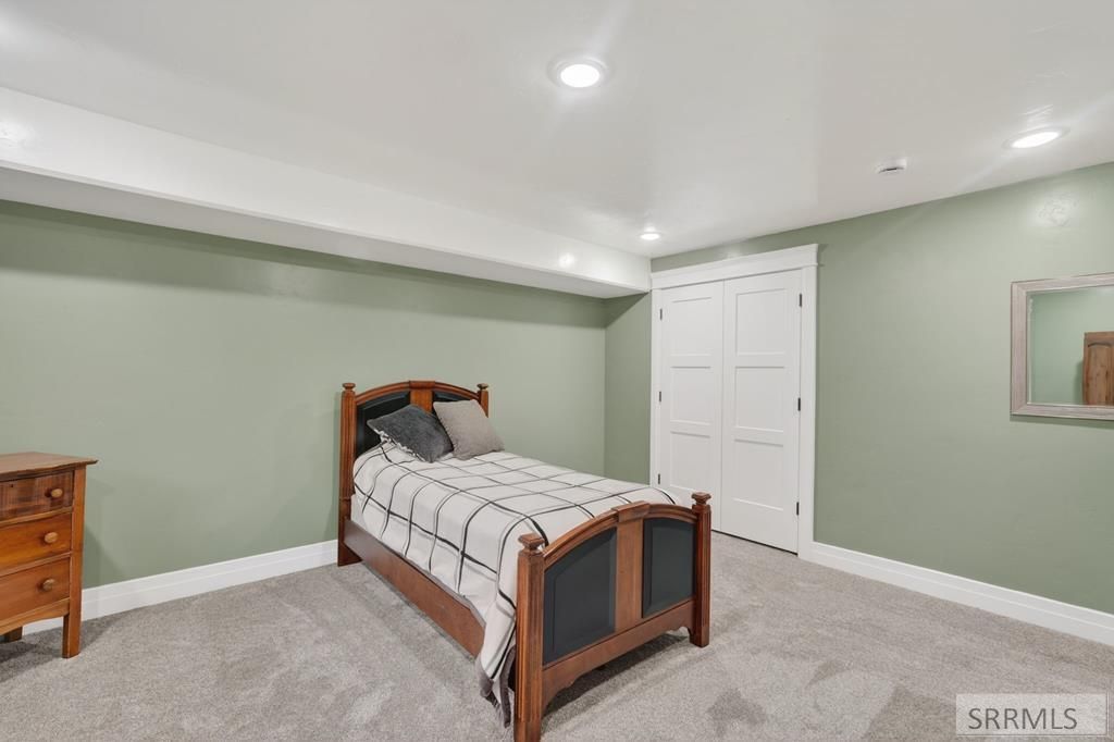 Image 50 of property listing at 956 E 1100 N, Shelley, ID 83274