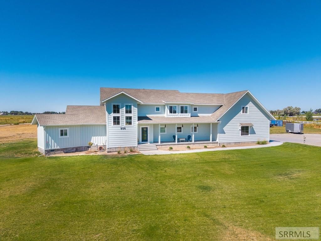 Image 62 of property listing at 956 E 1100 N, Shelley, ID 83274