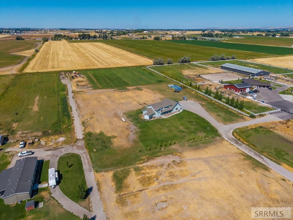 Image 66 of property listing at 956 E 1100 N, Shelley, ID 83274