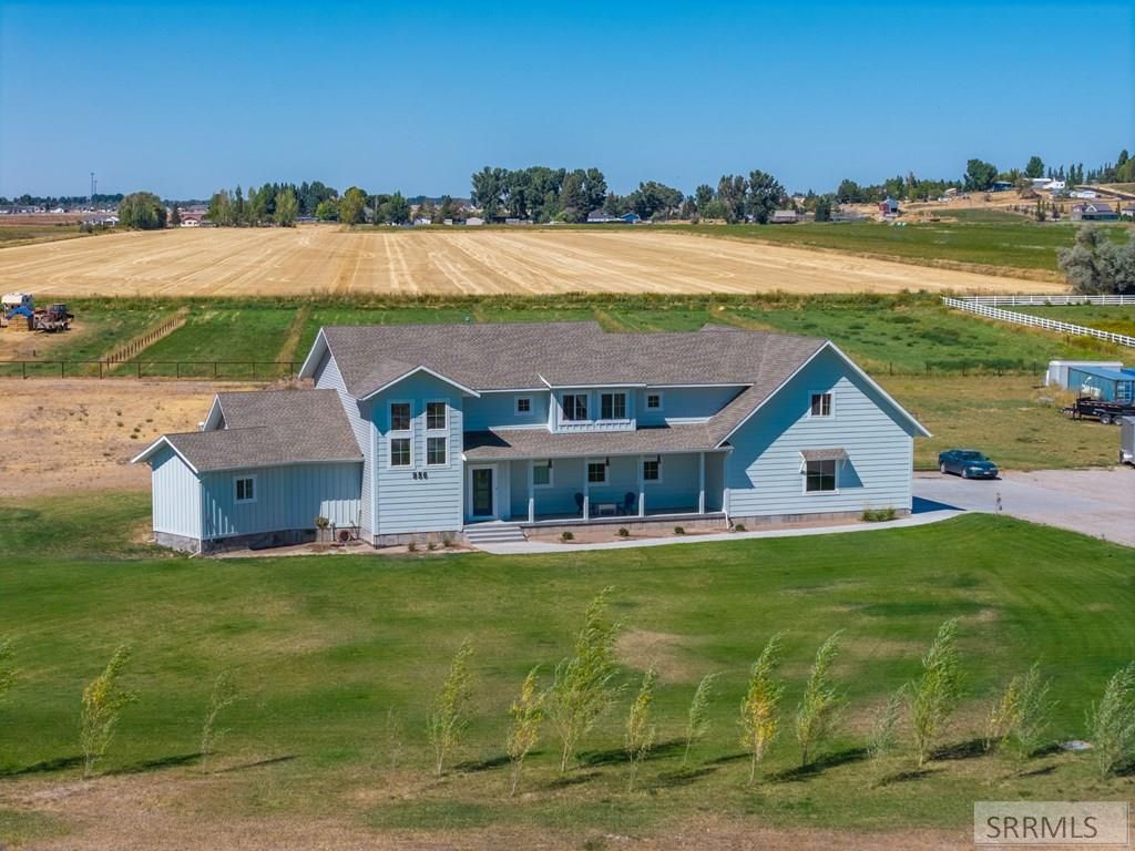 Image 78 of property listing at 956 E 1100 N, Shelley, ID 83274