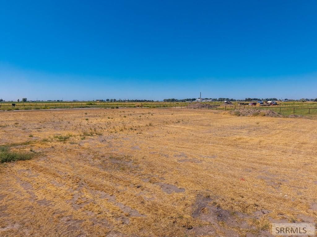 Image 80 of property listing at 956 E 1100 N, Shelley, ID 83274