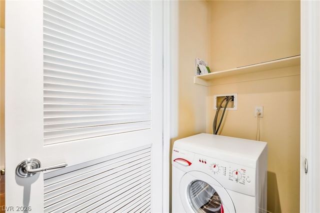 2405 West Serene Avenue 529, Las Vegas, NV 89123
