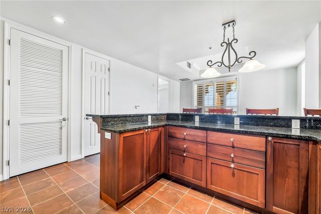 2405 West Serene Avenue 529, Las Vegas, NV 89123