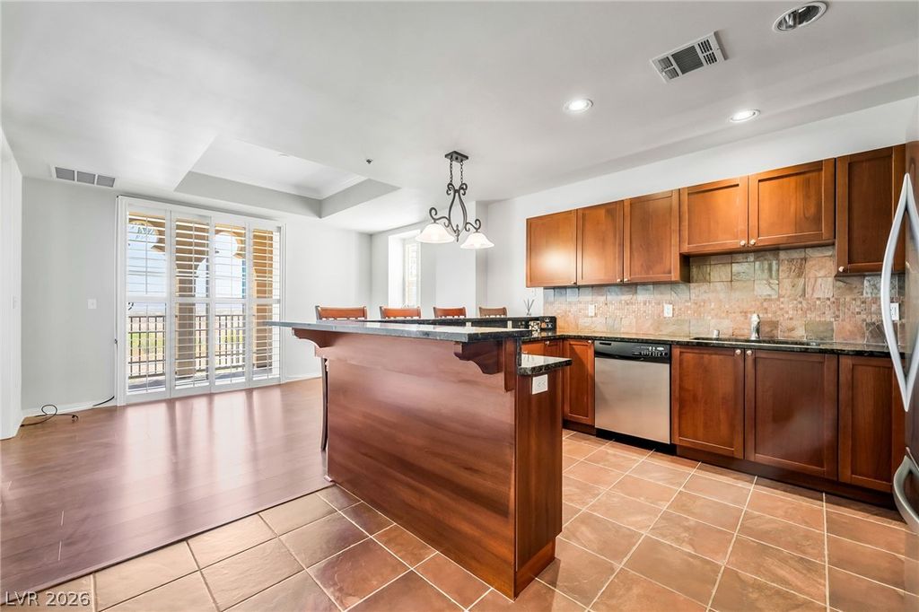 2405 West Serene Avenue 529, Las Vegas, NV 89123