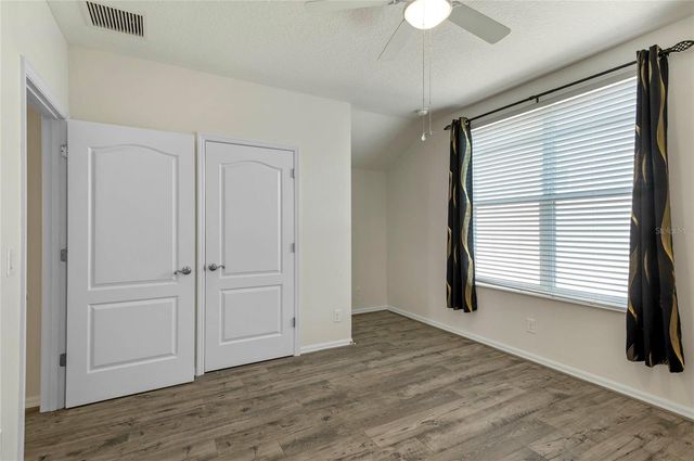 989 MAYPOLE DRIVE, Apopka, FL 32703