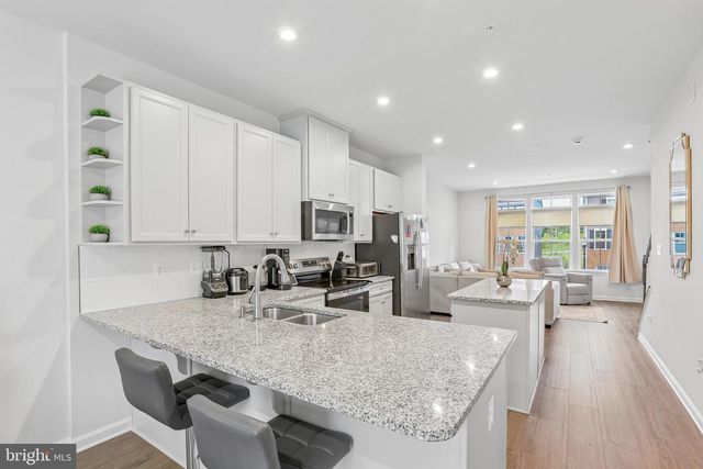 158 WOODGATE CIR, Pasadena, MD 21122